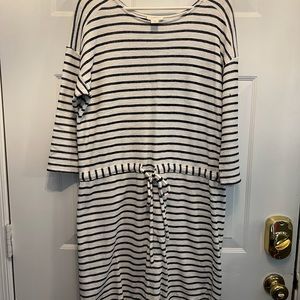 Loft Outlet Lounge navy and cream striped tie waist dress.